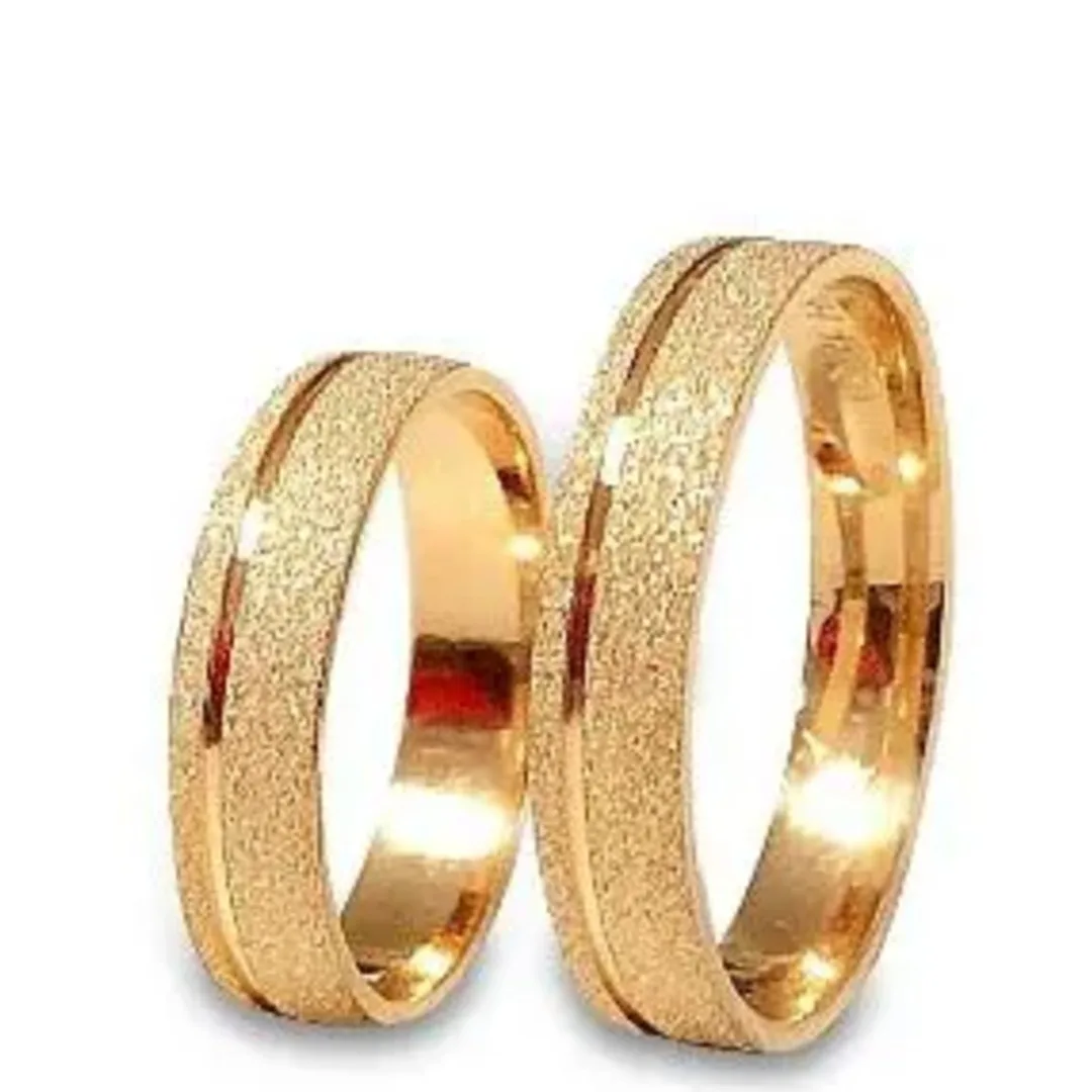 Aliança Ouro 18K Diamantada 4mm